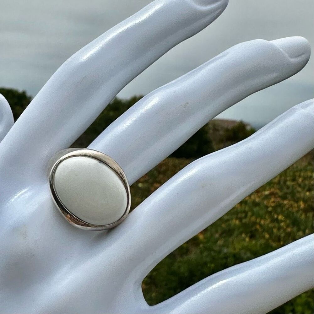 Robert Lee Morris Studio Sterling Silver Modernist White Resin Ring